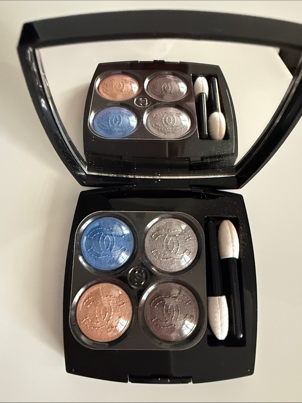 CHANEL Les 4 Ombres Eyeshadow Quad palette 29 COCO JEAN 2026 denim collection - Picture 7 of 9